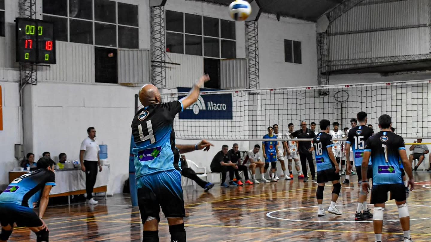 ¡Fin de semana perfecto! Obras y UVT barrieron a los equipos de Paraná