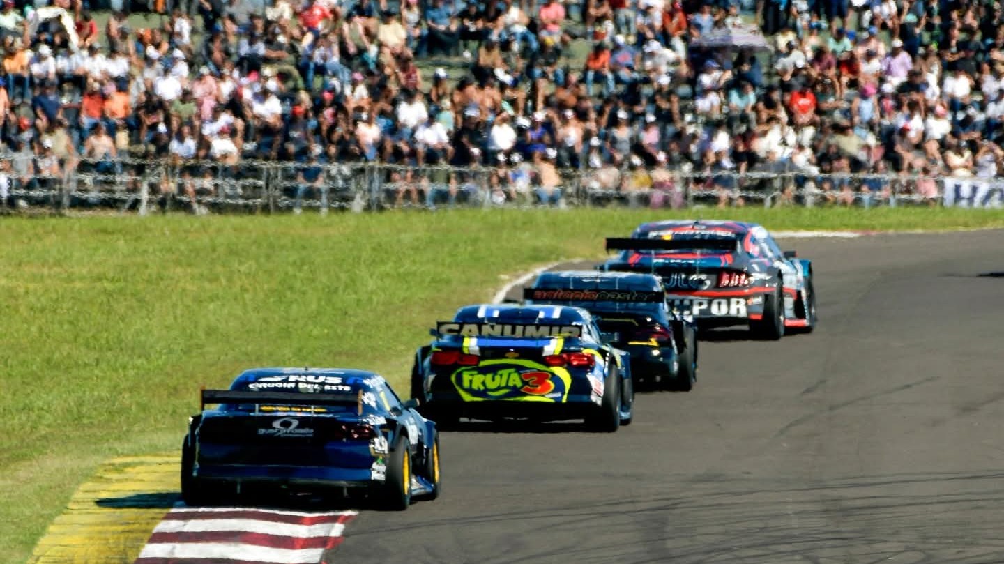 Mangoni fue implacable en Entre Ríos y Tobías Martínez concretó una gran remontada