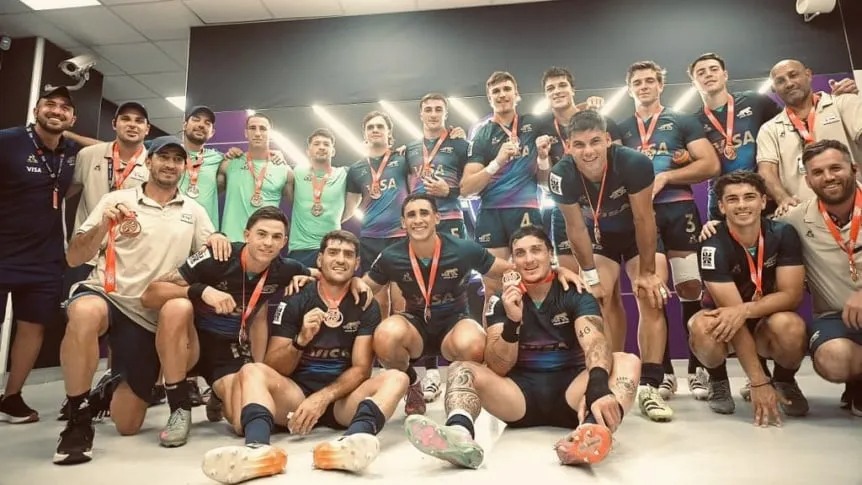 Los Pumas 7s se colgaron el bronce en Valladolid tras vencer a Fiji