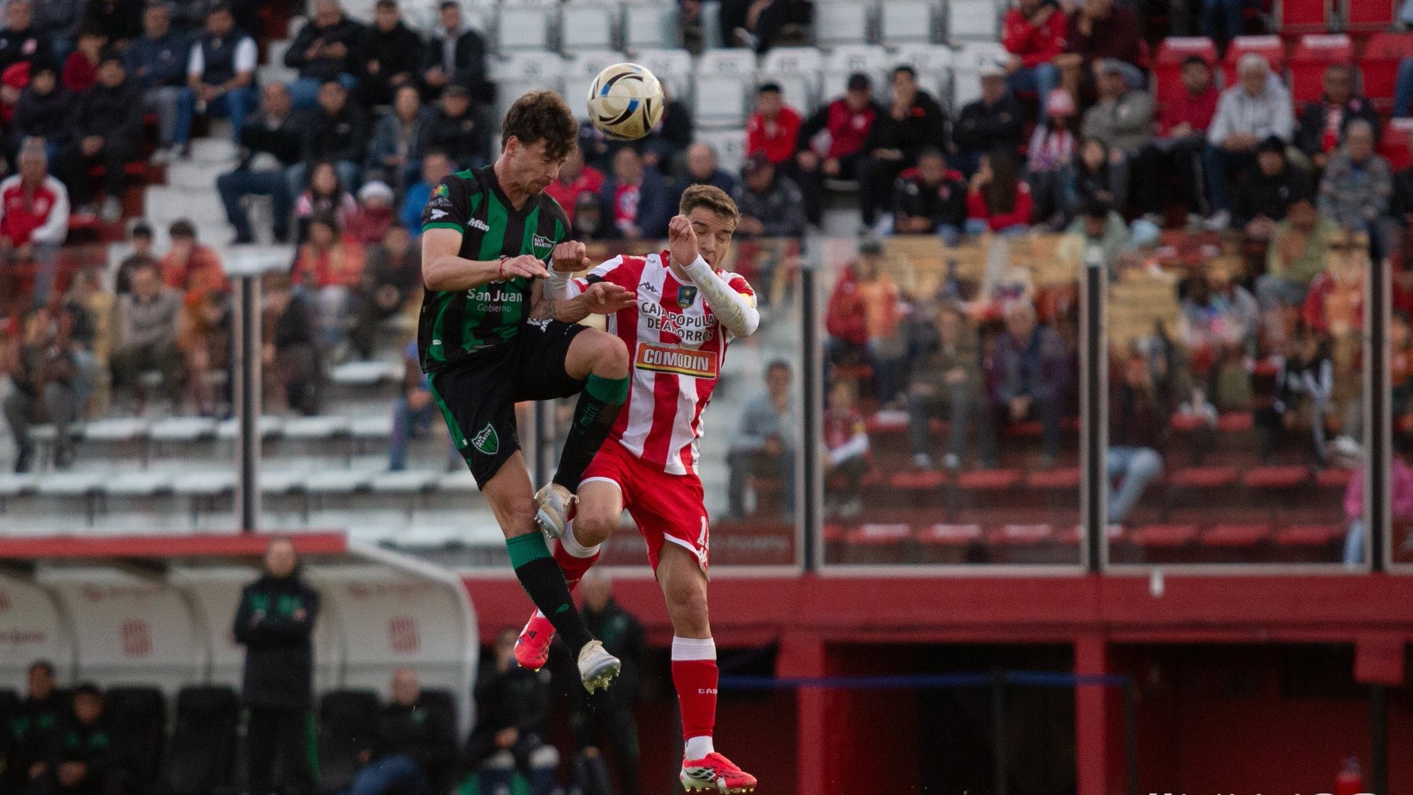 San Martín igualó ante el "Santo" en un partido picante